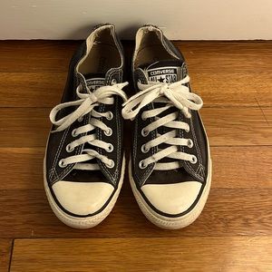 Black Low Converse